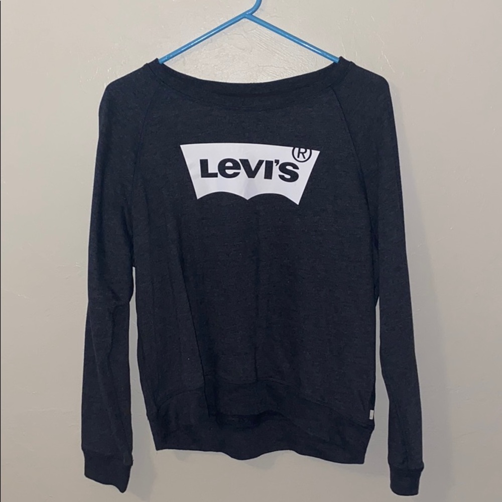 Levi’s sweatshirt